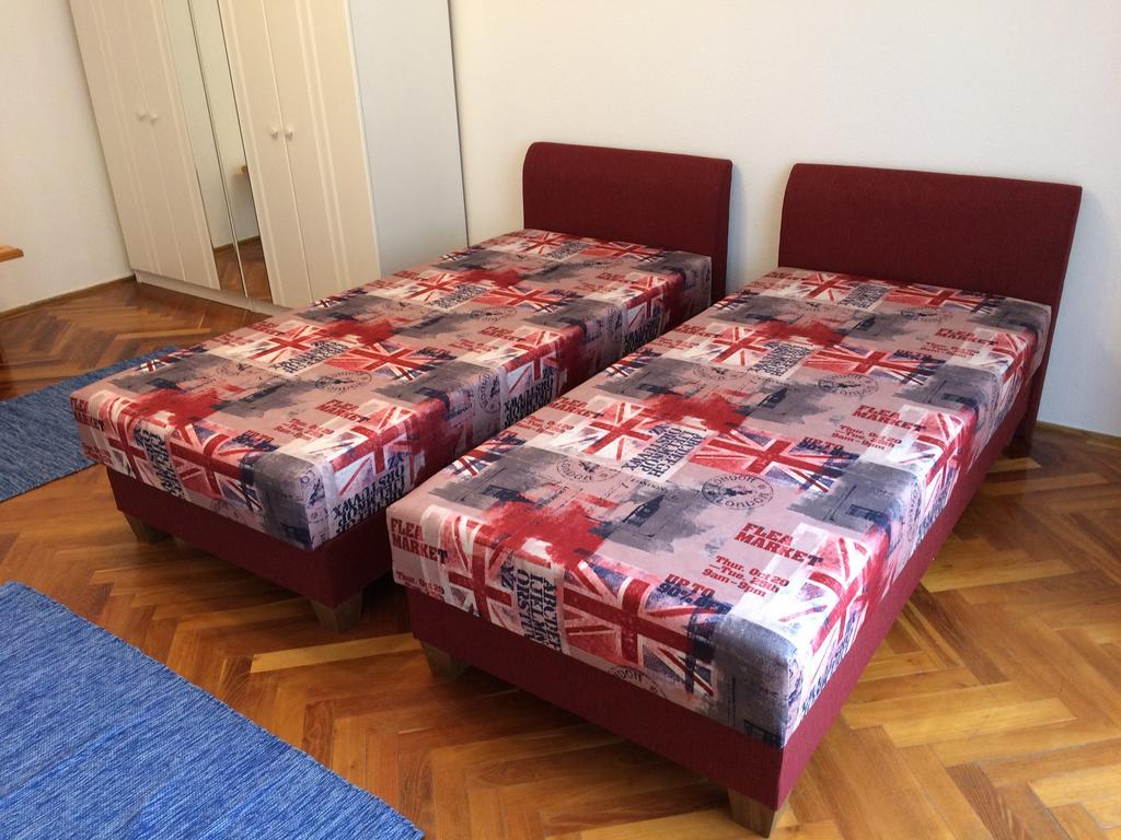 Irisz Apartman Budapest Exteriör bild