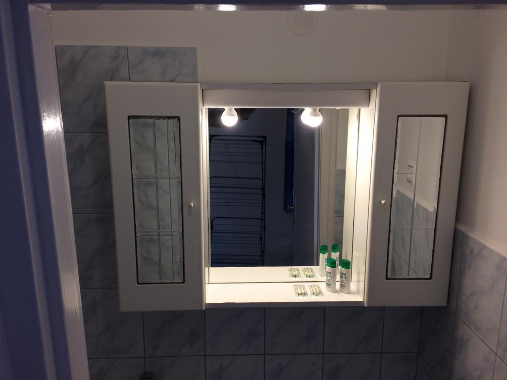 Irisz Apartman Budapest Exteriör bild