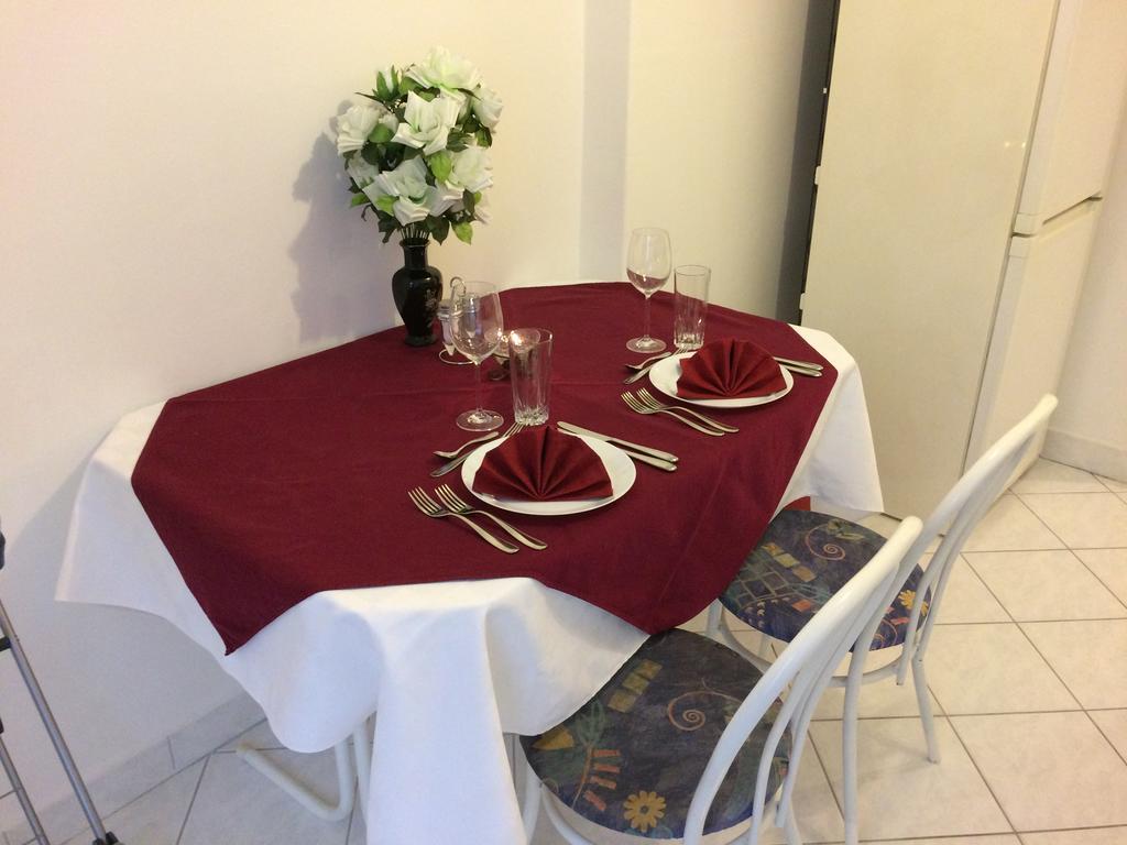 Irisz Apartman Budapest Exteriör bild